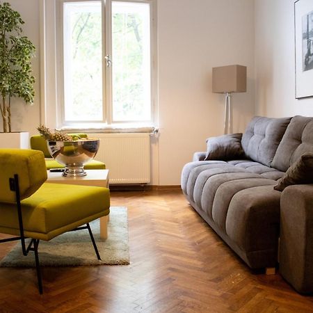 Main Street Apartment Mila , 3 Rd Floor Zagreb Luaran gambar