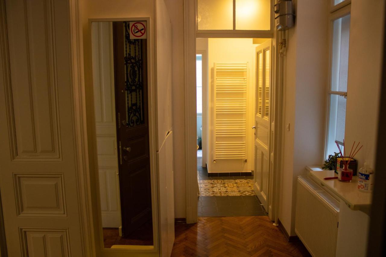 Main Street Apartment Mila , 3 Rd Floor Zagreb Luaran gambar